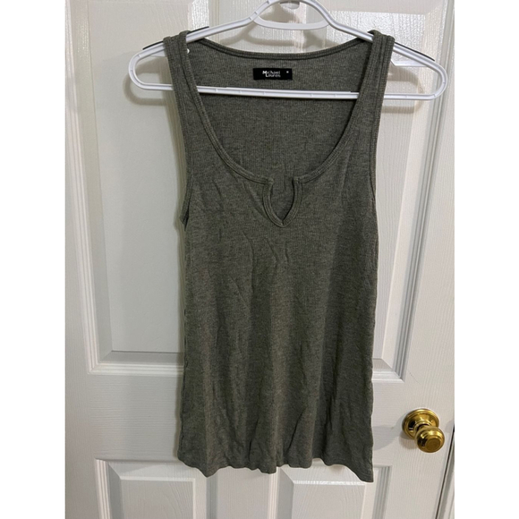 🔵 30) REVOLVE Michael Lauren Gray Ribbed Murphy Tank Top - Size M NWT - Picture 2 of 9